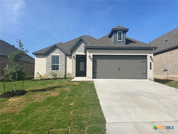 3rd image of 4643 Allison Dr