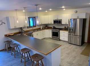2409 Elm St, Seward, AK 99664