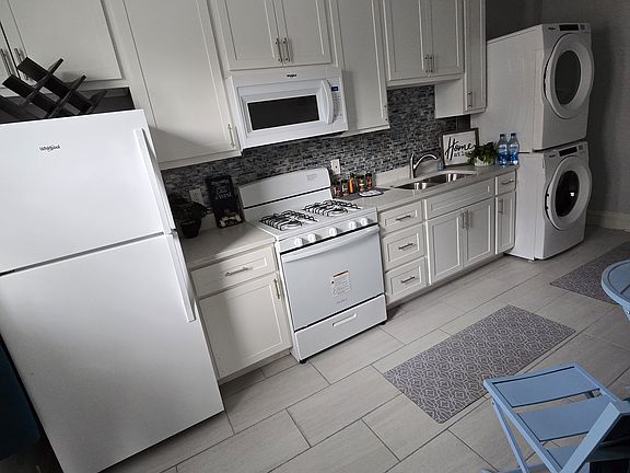 2nd image of 327 N Taylor Ave APT 102
