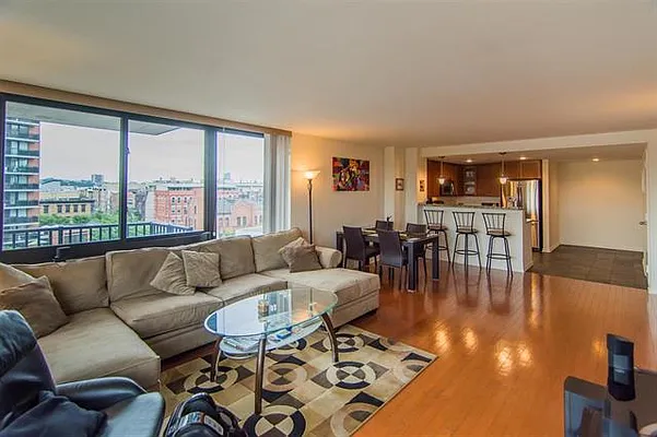 Sold by Century 21 Innovative Realty | media 37