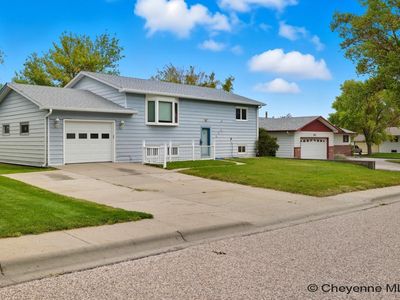 805 Freimuth Ave, Lingle, WY, 82223