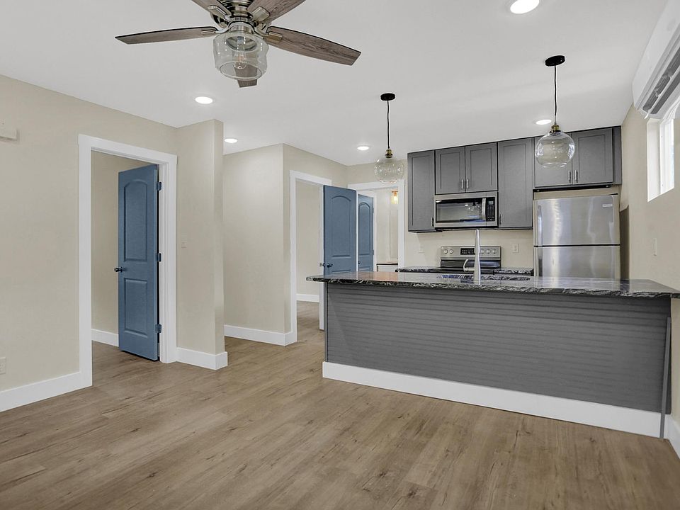 1st image of 1328 Lexington Ave