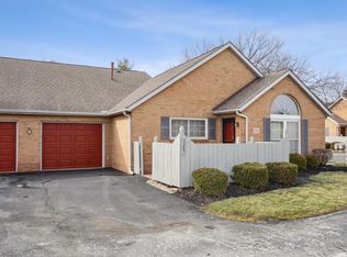 5385 Pond View Dr, Westerville, OH 43081