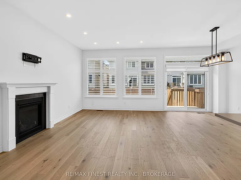 1283 Delancey Dr — Photo 8