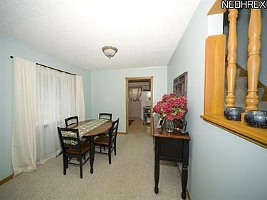 3rd image of 25510 Chatworth Dr