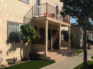 2715 E 11th St, Long Beach, CA 90804