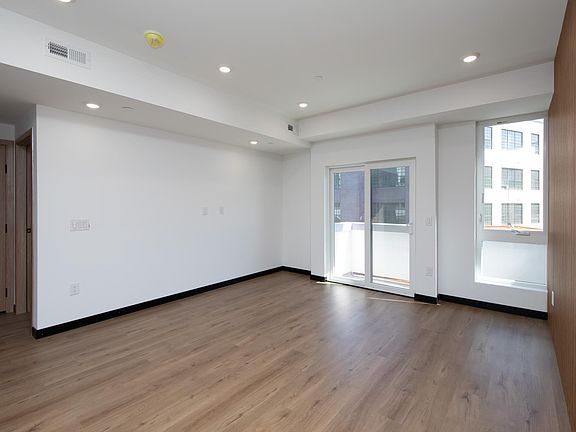 4th image of 1712 N 2nd St #205