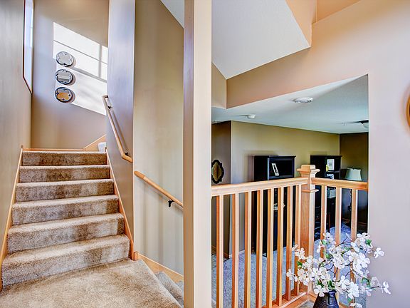 5th image of 11832 Emery Village Dr N #3201