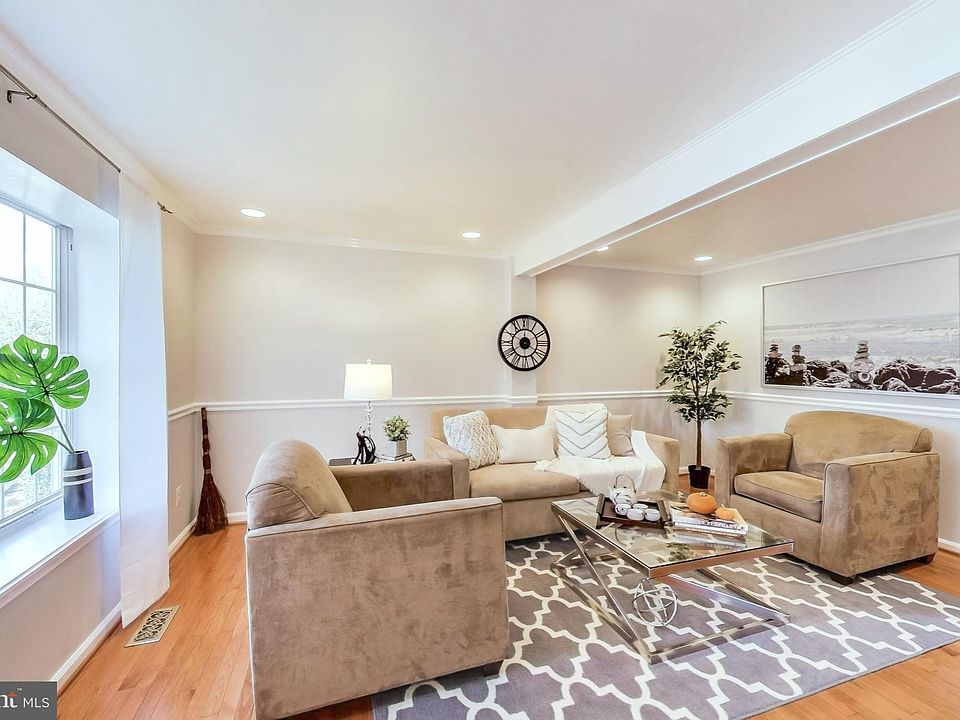 1st image of 12992 Augustus Ct