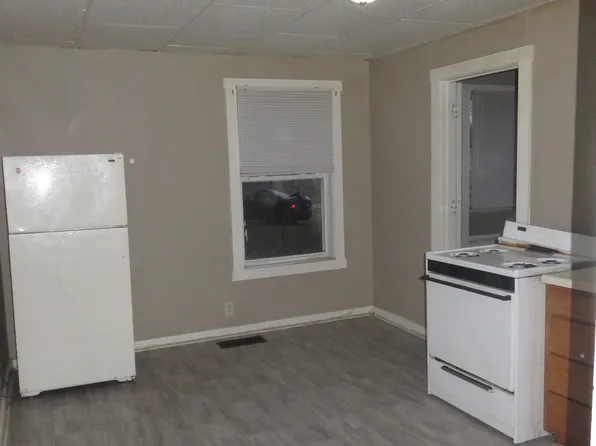 323 N Elm St, Muncie, IN 47305