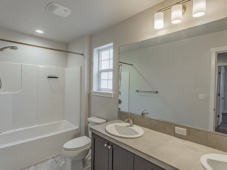 4768 NW Huserik Dr — Photo 30