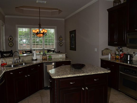 5th image of 103 Pecan Valley Dr