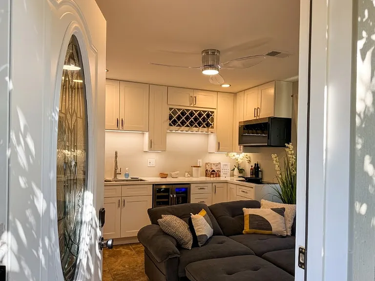 880 La Terraza Blvd #2 — Photo 8