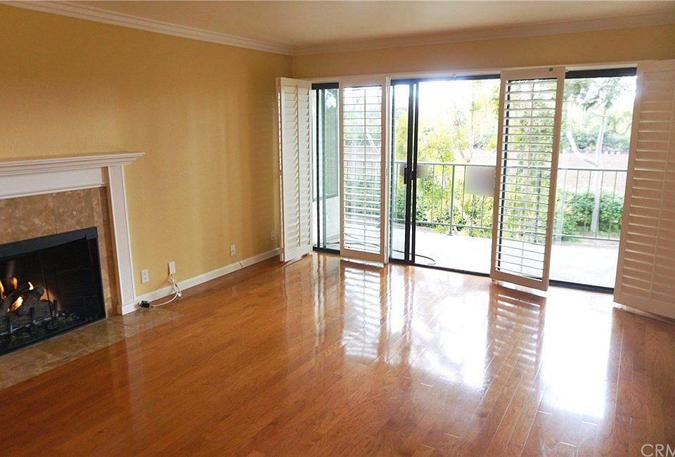 1st image of 4211 Apricot Dr