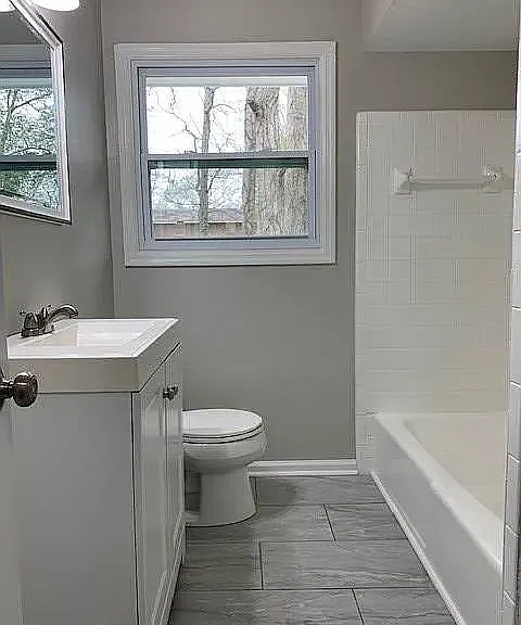 1711 Floyd Rd — Photo 4