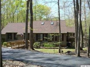 20 Axle Tree Rd, Palmyra, VA 22963