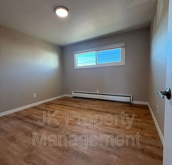 2100 4th St NE #3 — Photo 20