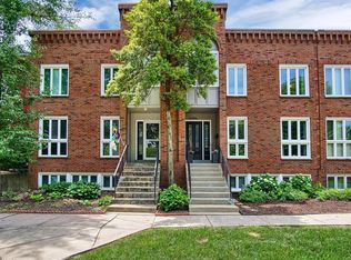 4494 Laclede Ave, Saint Louis, MO 63108