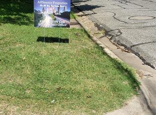 1301 E Alamo St, Brenham, TX 77833