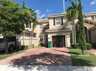 15405 SW 8th Ln, Miami, FL 33194