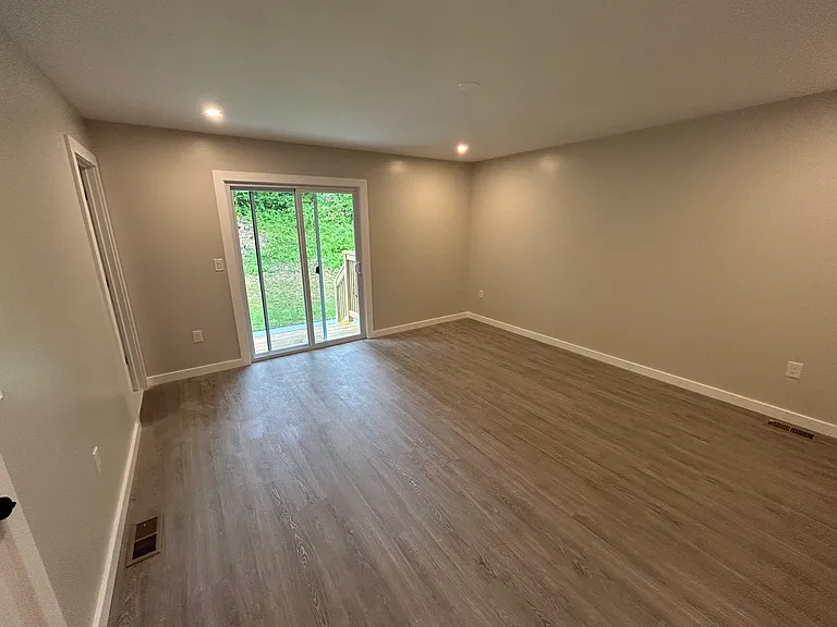 10 Diviesti Dr — Photo 9