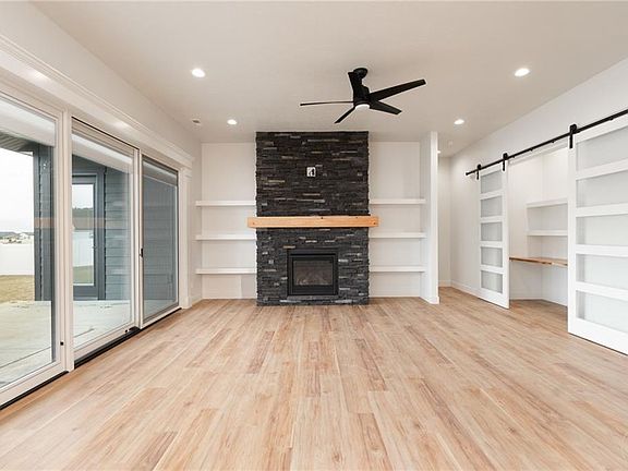 4th image of 2565 Kaley Ln