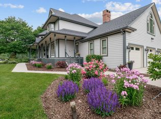 250 Bridlewood Ln, Valparaiso, IN 46385