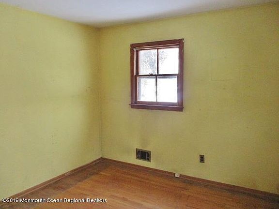 5th image of 20 Glorney St