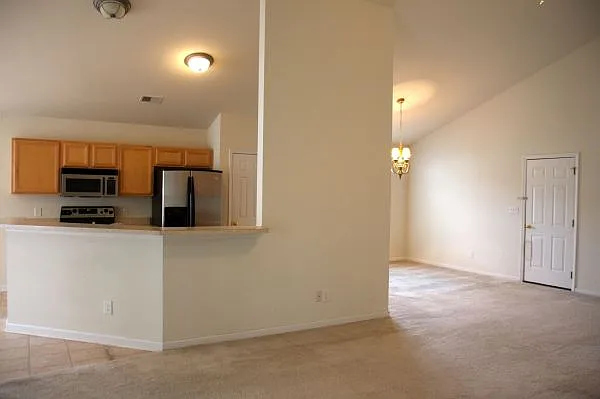 150 Coldwater Cir — Photo 7