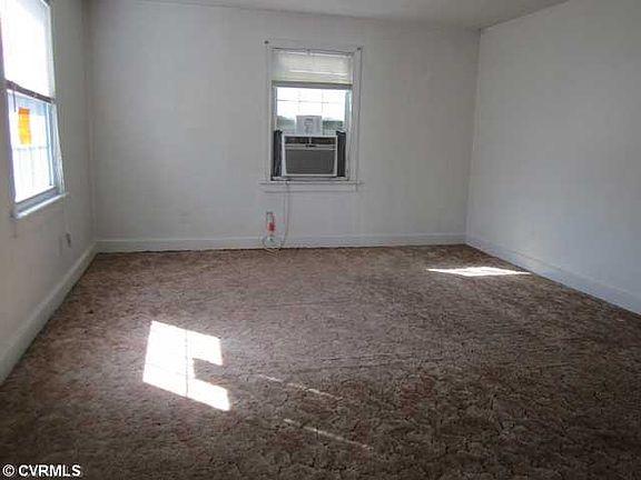 2nd image of 3407 Maury St