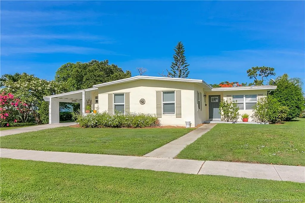 2 bed, 1312 sqft, $2,250 — Photo 1