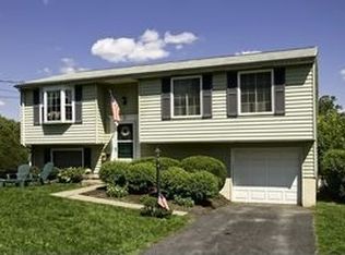 1321 Albany Rd, Harrisburg, PA 17112