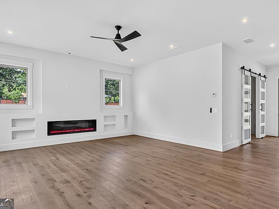 4th image of 479 Majestic Oaks Pl