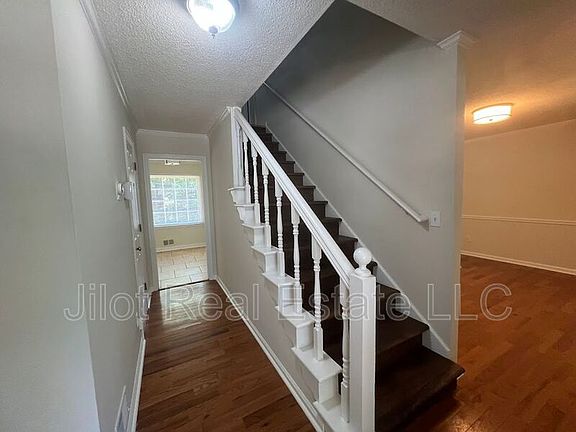 3rd image of 4707 Brazil Wood Ct NW
