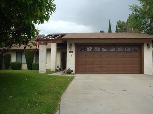 10633 Collett Ave, Granada Hills, CA 91344