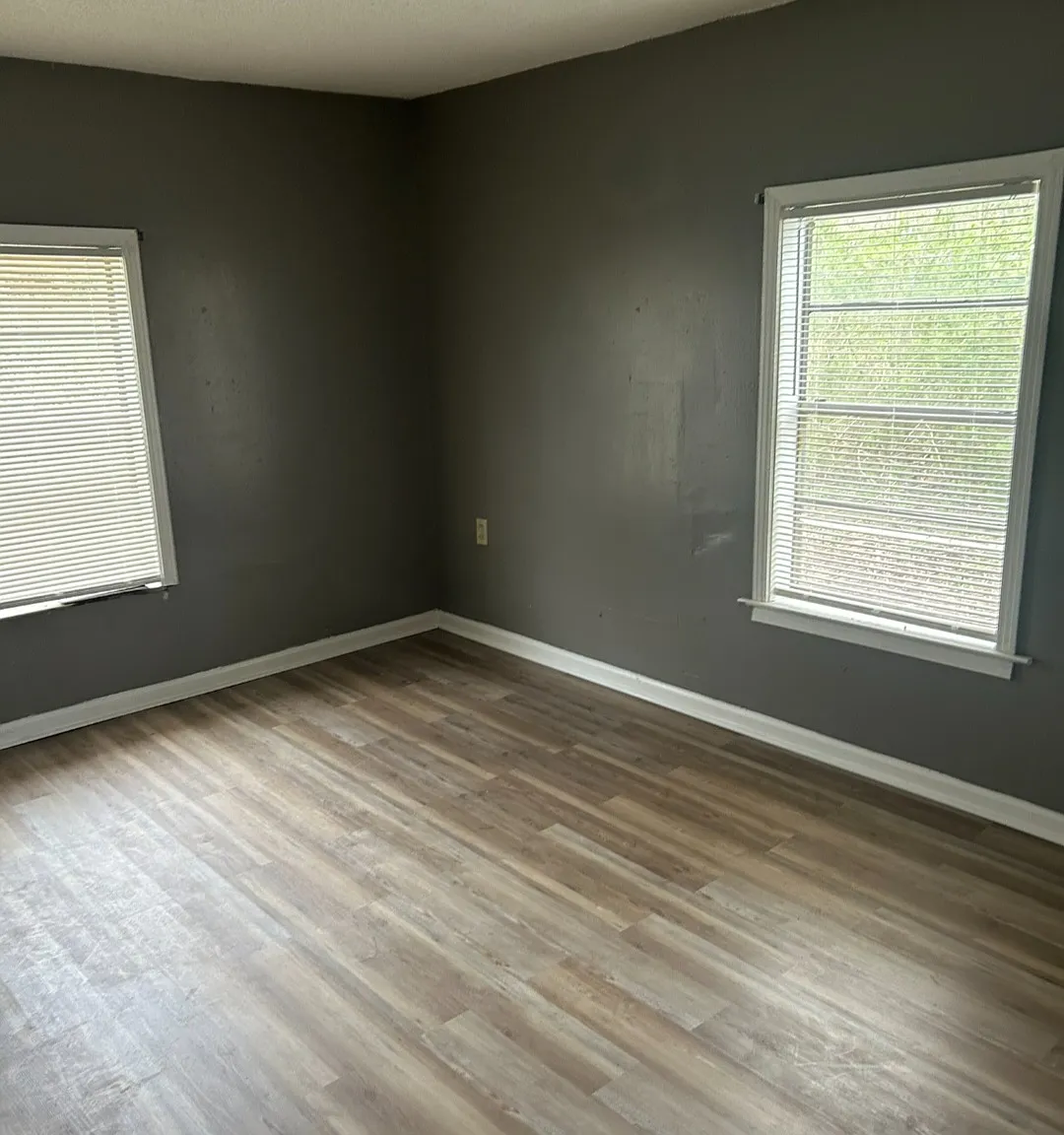 2 bed, 888 sqft, $850 — Photo 3