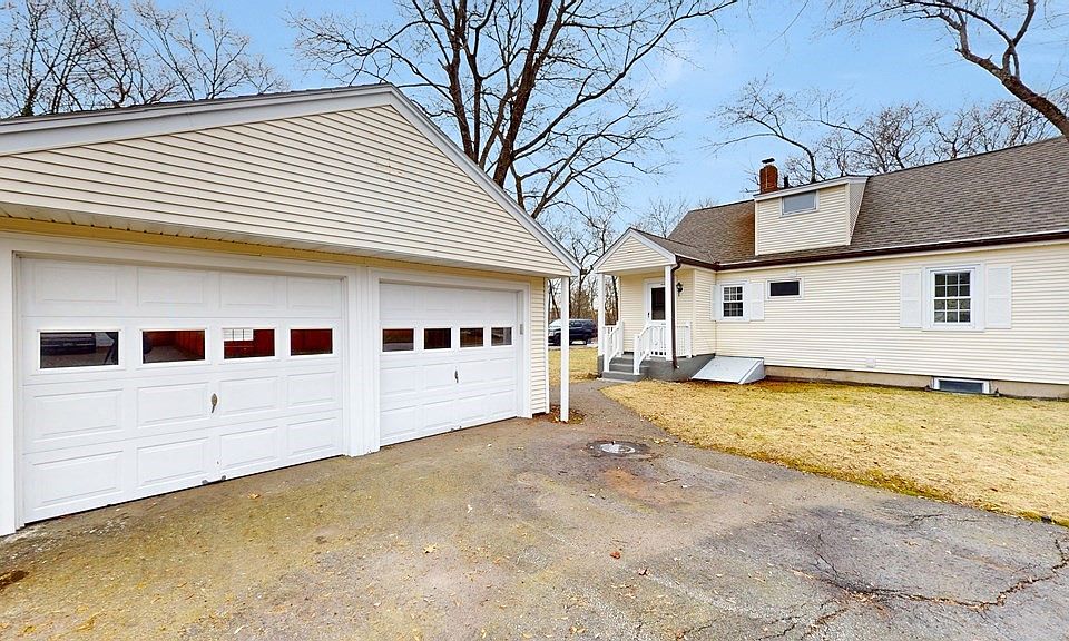 68 Reservoir Rd, Waltham, MA 02453 Zillow