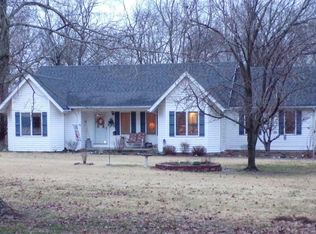 12608 Hickory Ln, Marion, IL 62959