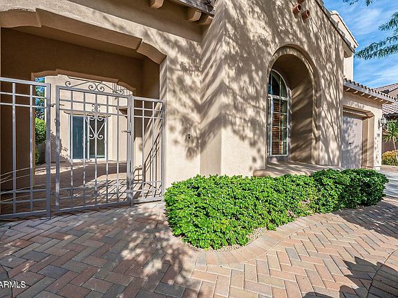 5th image of 3826 E QUAIL Avenue E