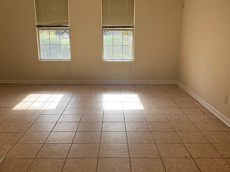 7456 Edenberry Way — Photo 3
