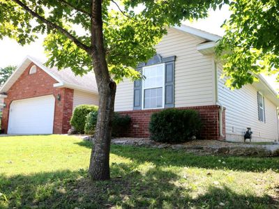 307 N Cedarwood Ave, Republic, MO, 65738