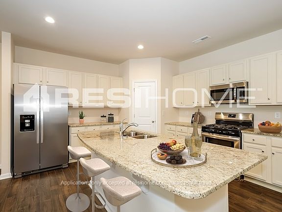 4th image of 8712 Union Central Ct