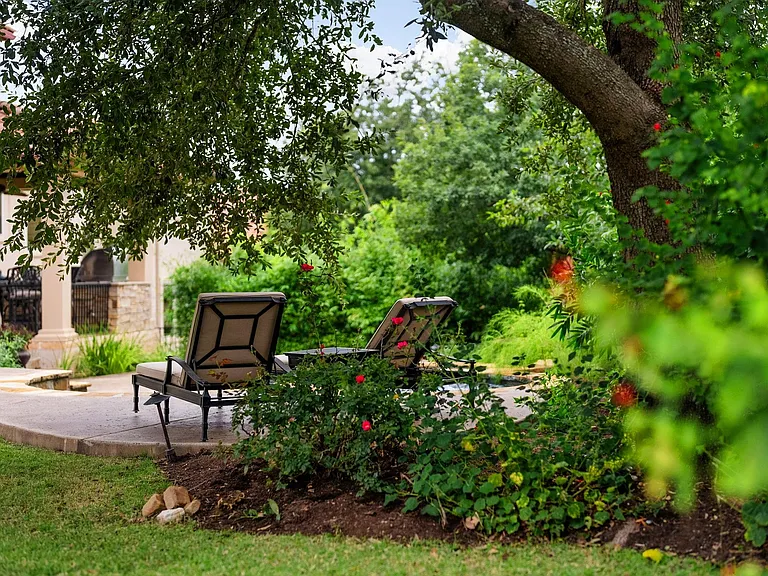 308 Golden Bear Dr — Photo 4