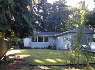 9409 15th Ave NE, Seattle, WA 98115