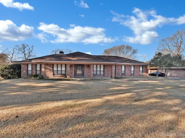 6090 Dorchester Cir, Keithville, LA 71047