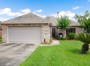 13716 Dunvegan Dr, Gulfport, MS 39503
