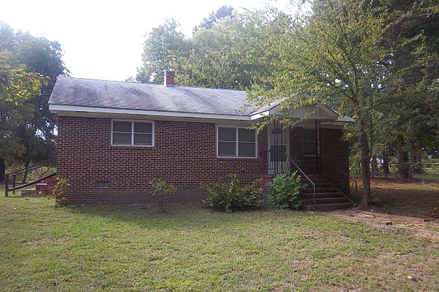 1st image of 466 W Forest Oaks Dr