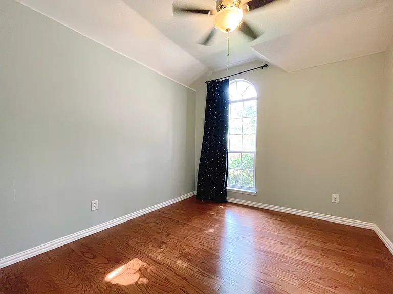 1510 Scottsman Dr — Photo 11