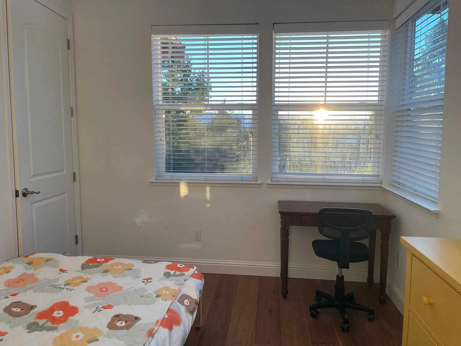 4 bed, 1879 sqft, $1,500 — Photo 3