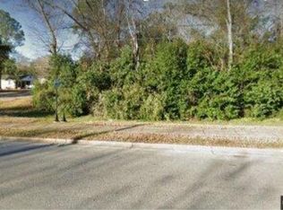 1521 E Society Ave, Albany, GA 31705